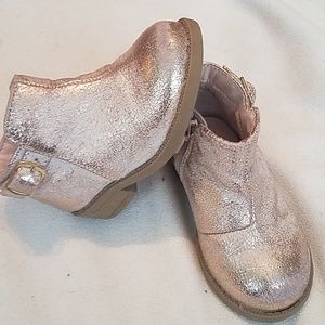 Toddler girls riding boots